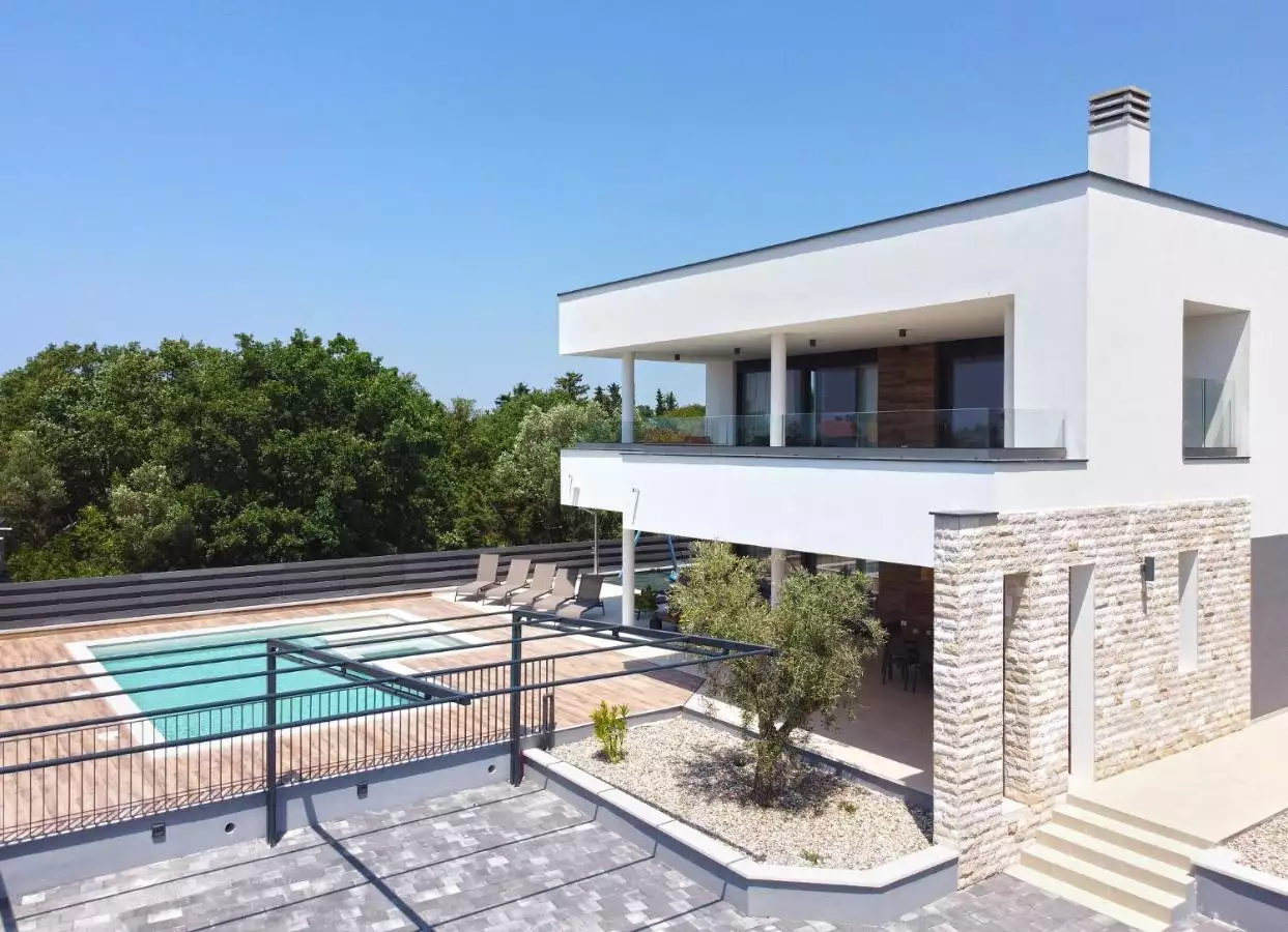 Вилла 342м² в Хорватии, Перой. Стоимостью 1400000€ аренда фото-4