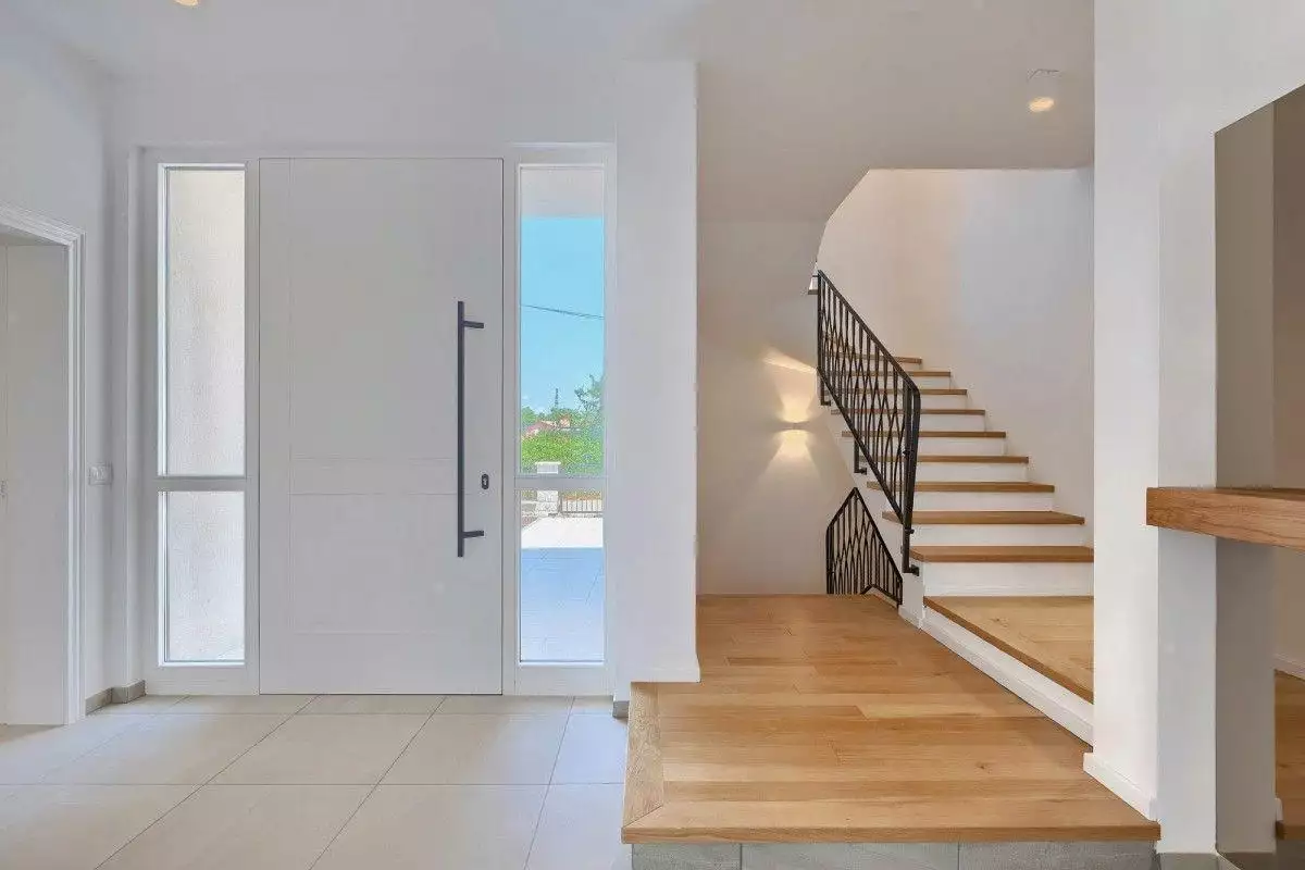 Вилла 438м² в Хорватии, Ровинь. Стоимостью 1500000€ аренда фото-12