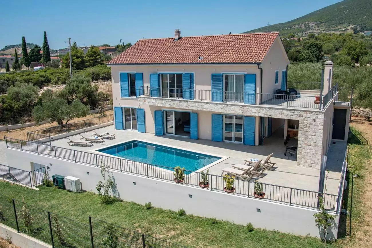 Вилла 277м² в Хорватии, Каштела. Стоимостью 1100000€ аренда фото-19