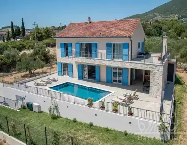 Купить виллу в Хорватии 1100000€