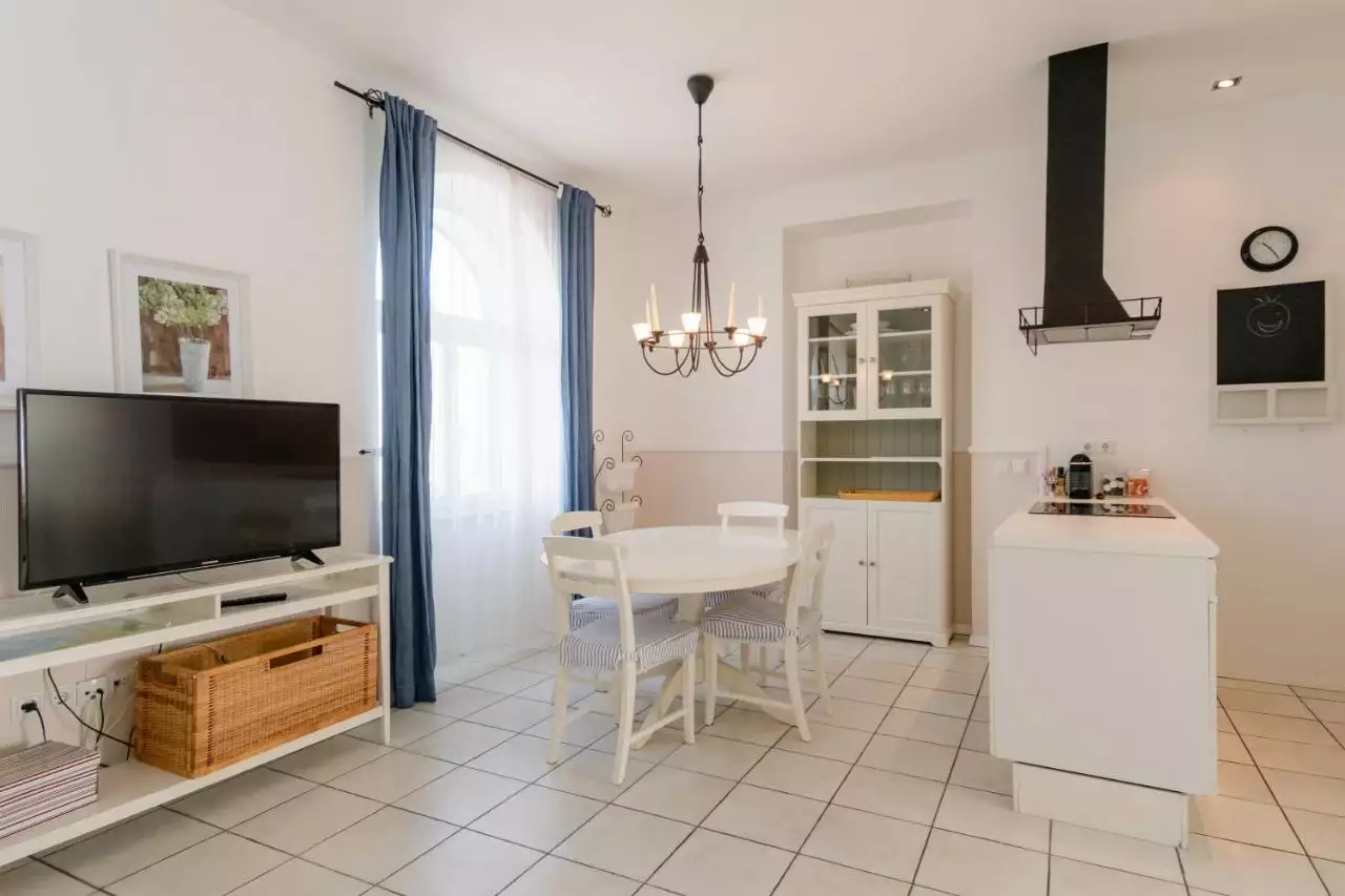 Отель, гостиница 750м² в Хорватии, Крка. Стоимостью 3500000€ аренда фото-13
