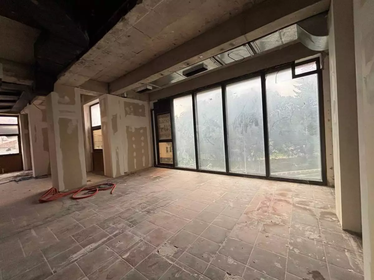 Здание 1м² в Черногории, Тиват. Стоимостью 1870000€ аренда фото-8