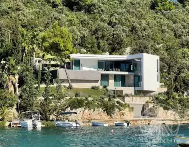 Купить виллу в Хорватии 2100000€