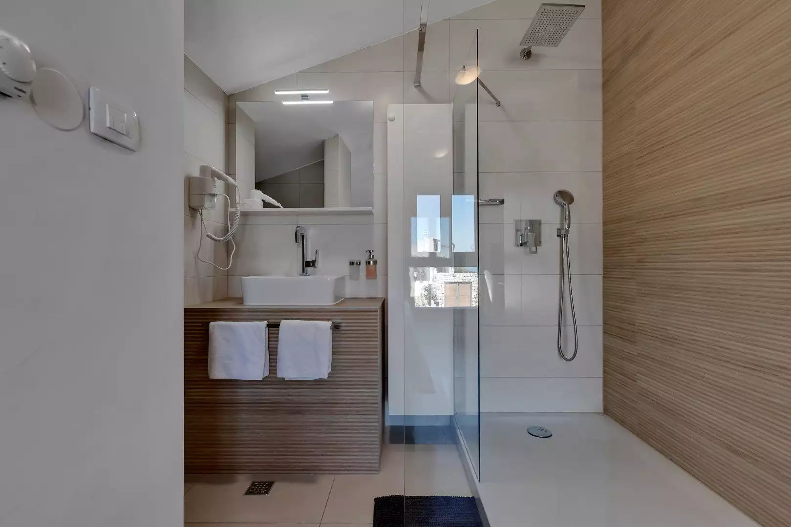 Дом 159м² в Хорватии, Макарска. Стоимостью 1490000€ аренда фото-54