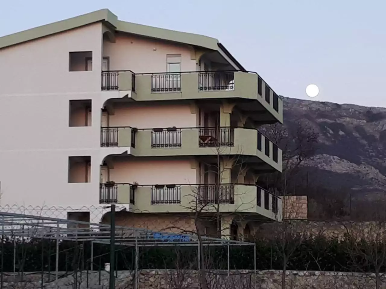 Дом 450м² в Черногории, Сутоморе. Стоимостью 465000€ аренда фото-2