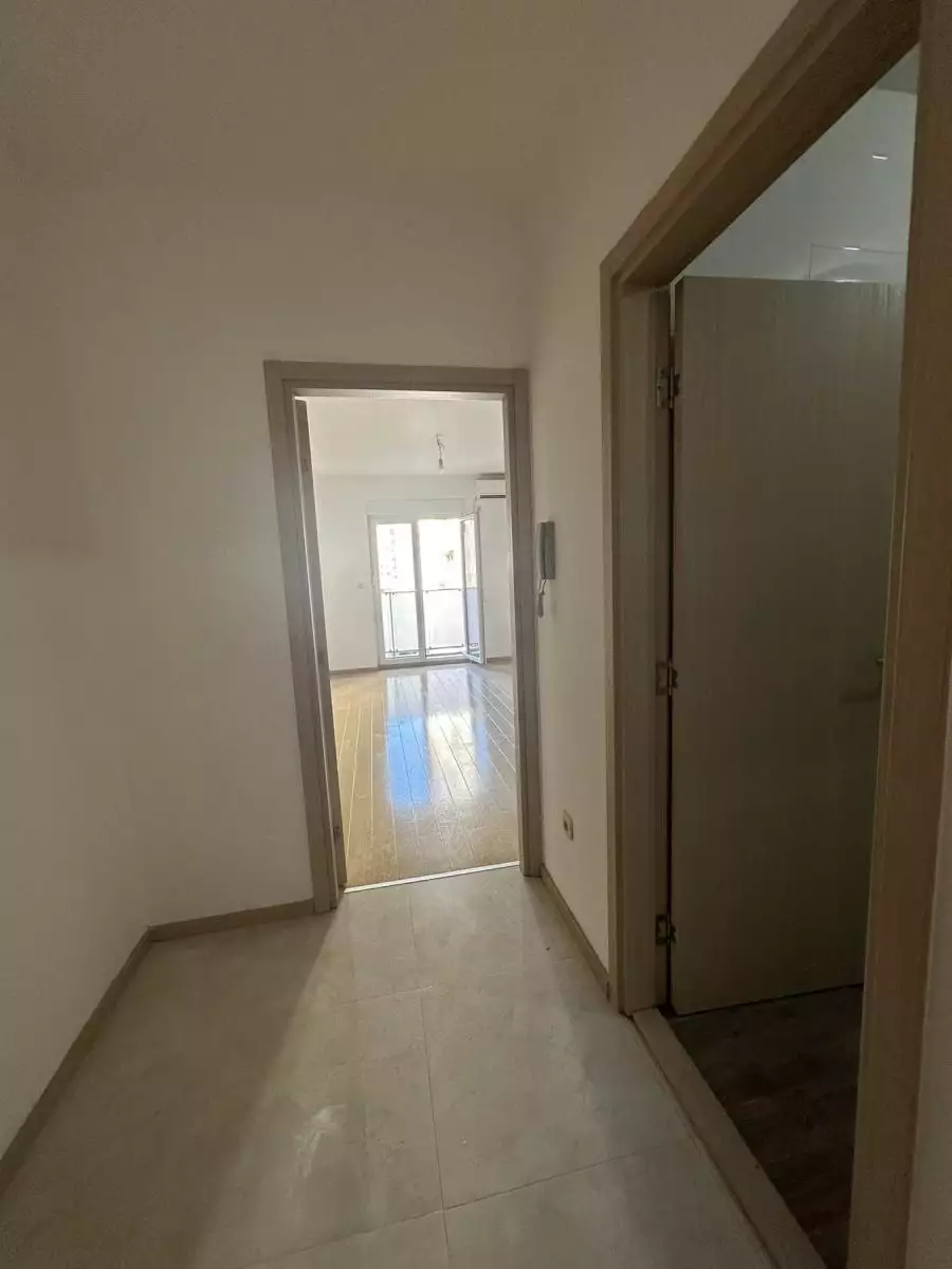 Квартира 34м² в Черногории, Подгорица. Стоимостью 300€ аренда фото-6