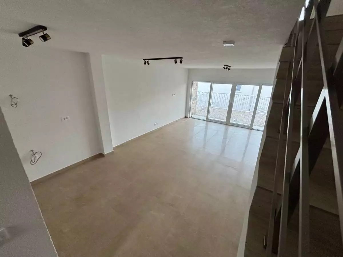 Квартира 74м² в Черногории, Джурашевичи. Стоимостью 252000€ аренда фото-2