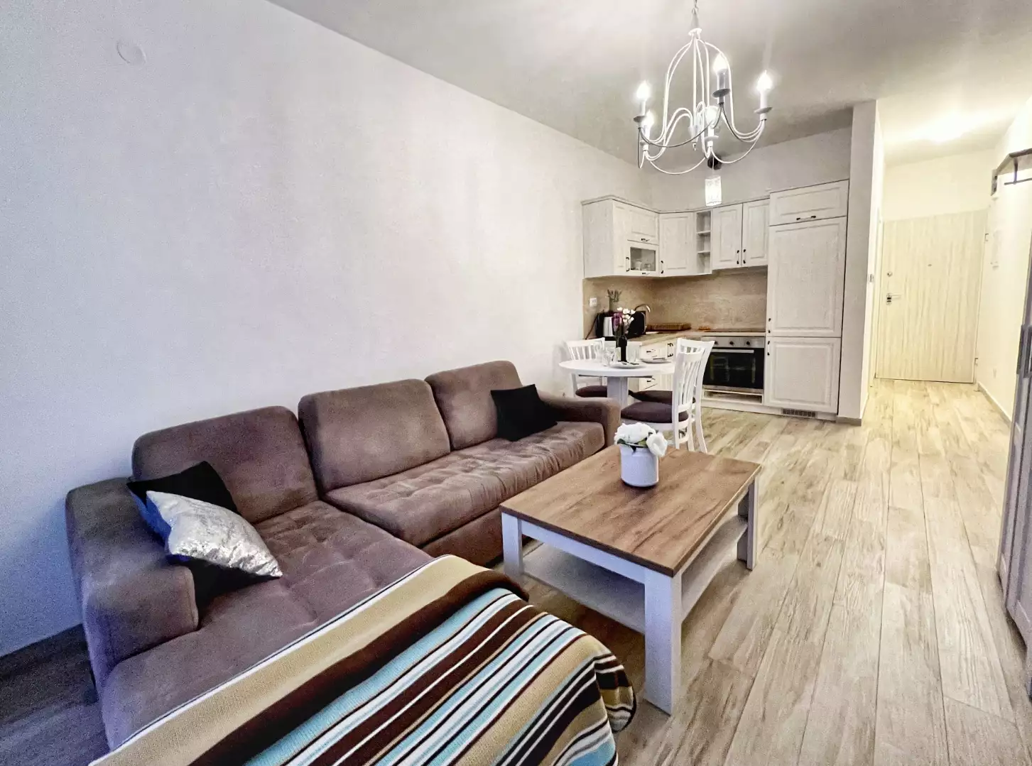 Квартира 32м² в Черногории, Добра Вода. Стоимостью 95000€ аренда фото-4