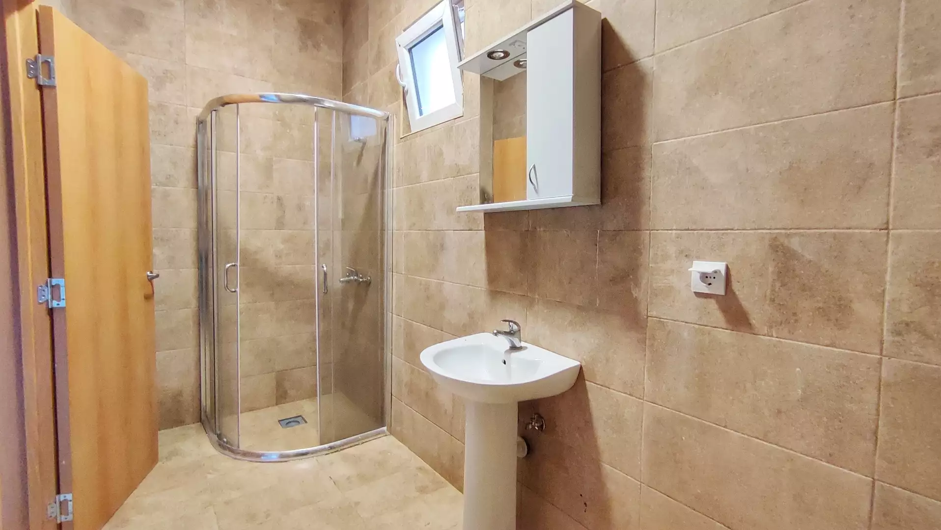 Дом 195м² в Черногории, Утеха. Стоимостью 150000€ аренда фото-11
