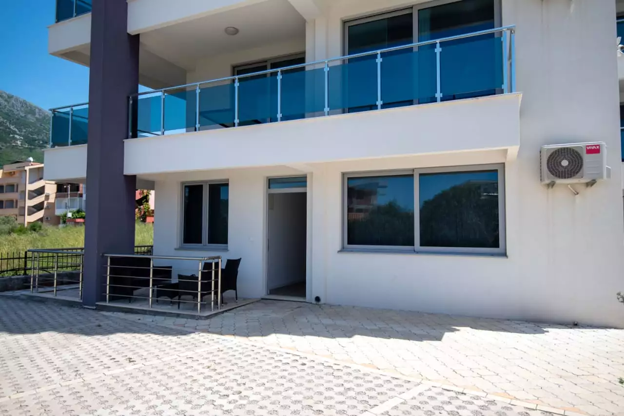 Квартира 60м² в Черногории, Добра Вода. Стоимостью 110000€ аренда фото-9