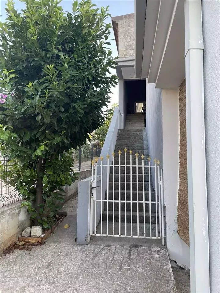 Отель, гостиница 150м² в Черногории, Добра Вода. Стоимостью 198000€ аренда фото-2