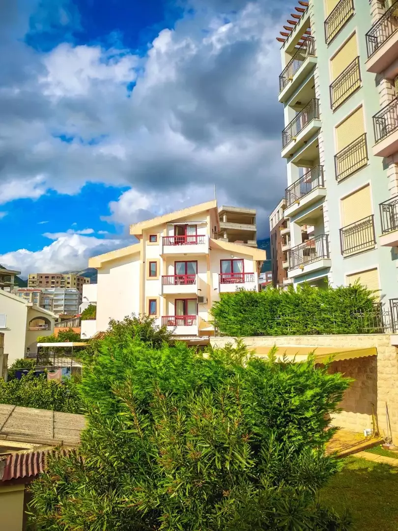 Отель, гостиница 681м² в Черногории, Бечичи. Стоимостью 745000€ аренда фото-13