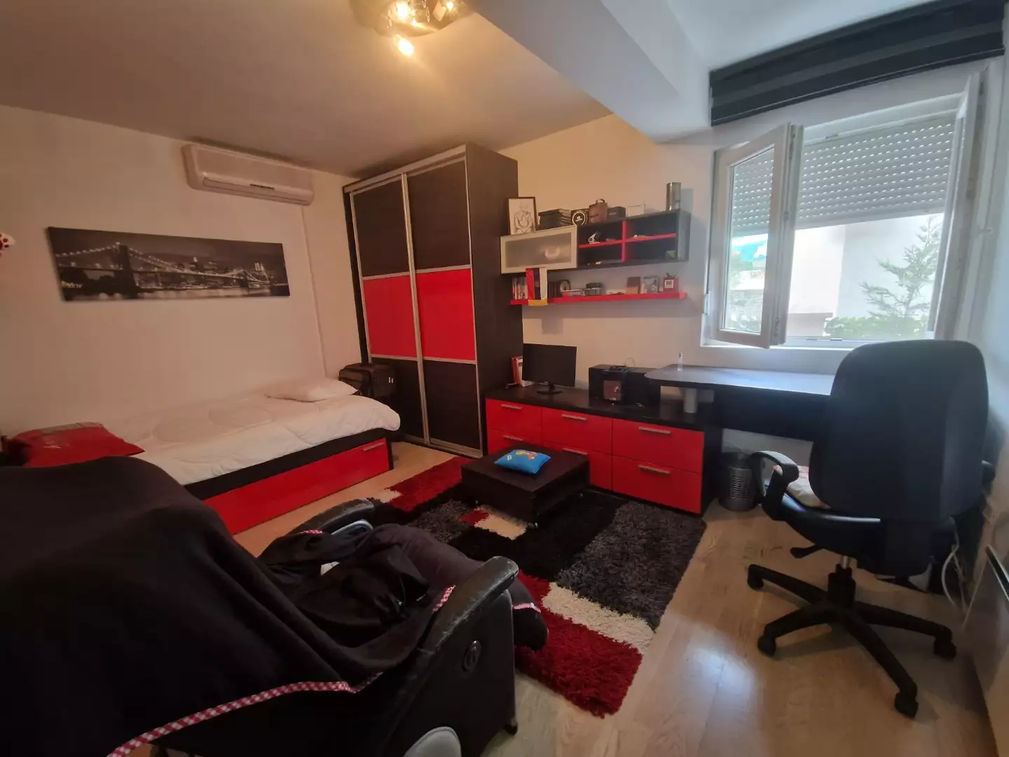 Отель, гостиница 177м² в Черногории, Сутоморе. Стоимостью 350000€ аренда фото-4