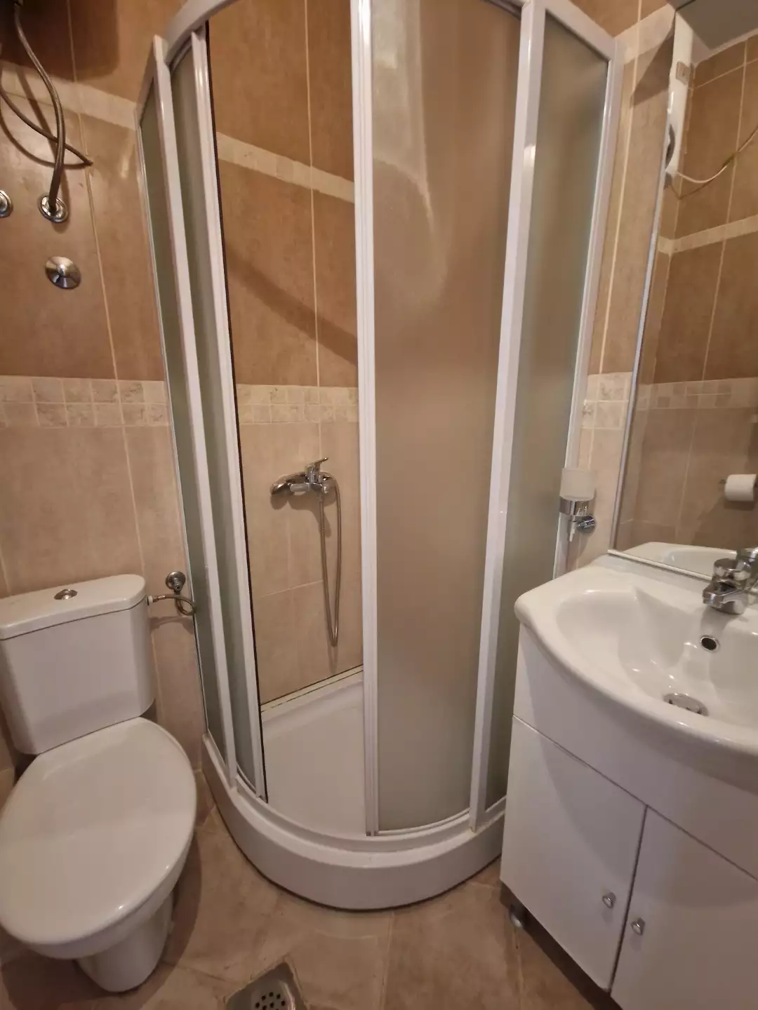 Отель, гостиница 177м² в Черногории, Сутоморе. Стоимостью 350000€ аренда фото-6