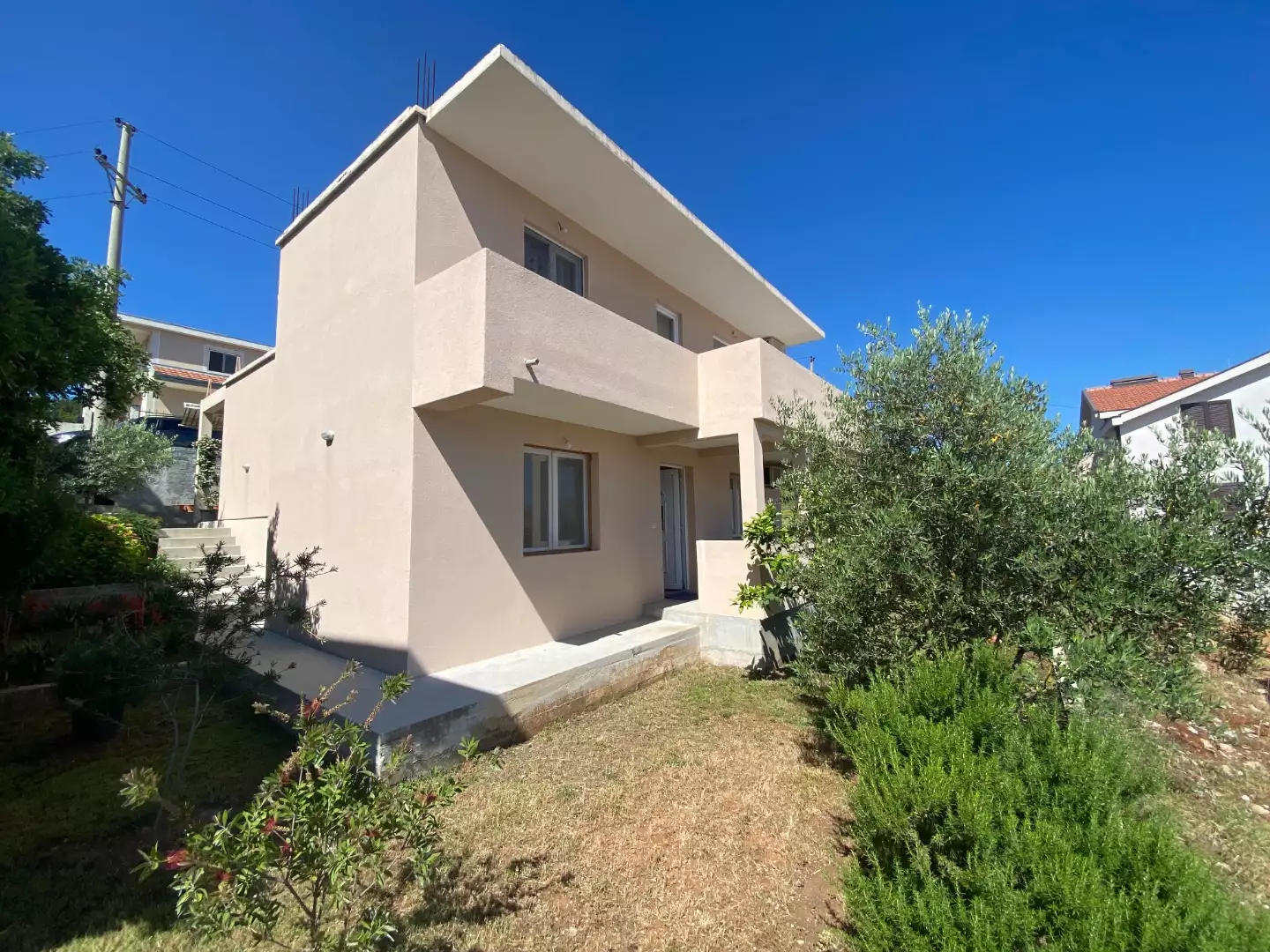 Дом 160м² в Черногории, Тиват. Стоимостью 350000€ аренда фото-1