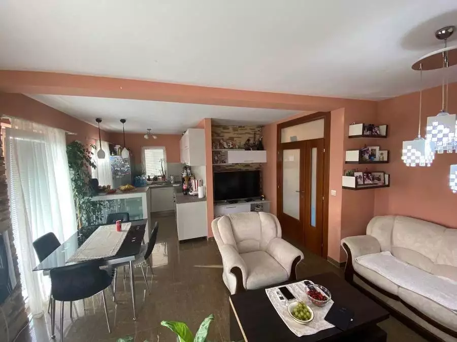 Квартира 80м² в Черногории, Котор. Стоимостью 160000€ аренда фото-7