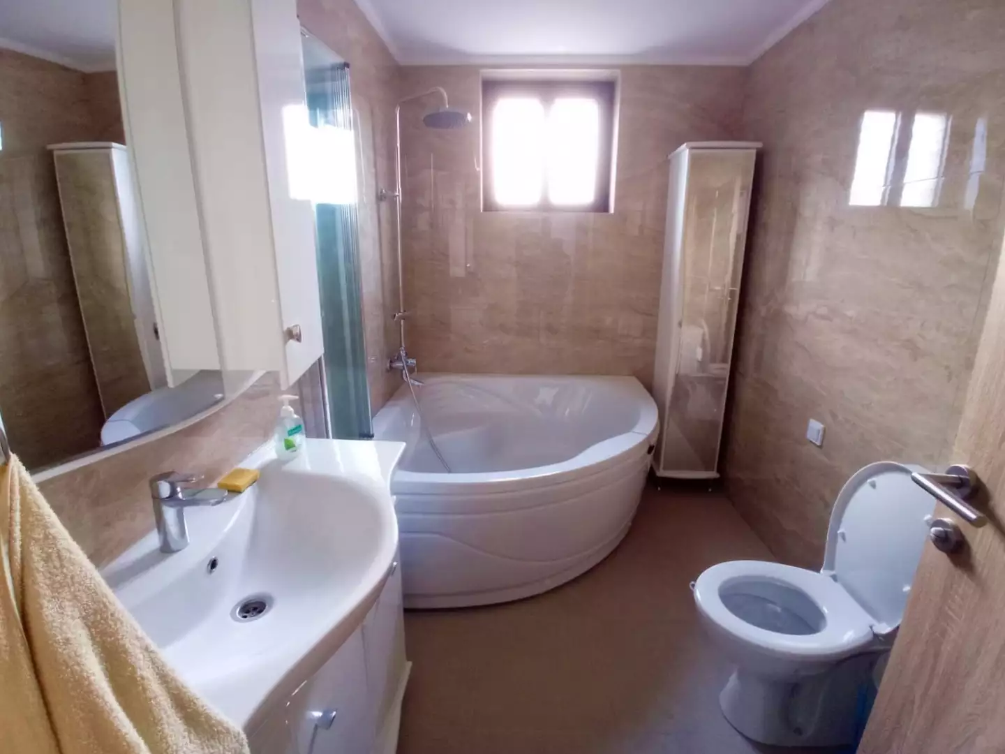 Вилла 384м² в Черногории, Херцег-Нови. Стоимостью 1312000€ аренда фото-10