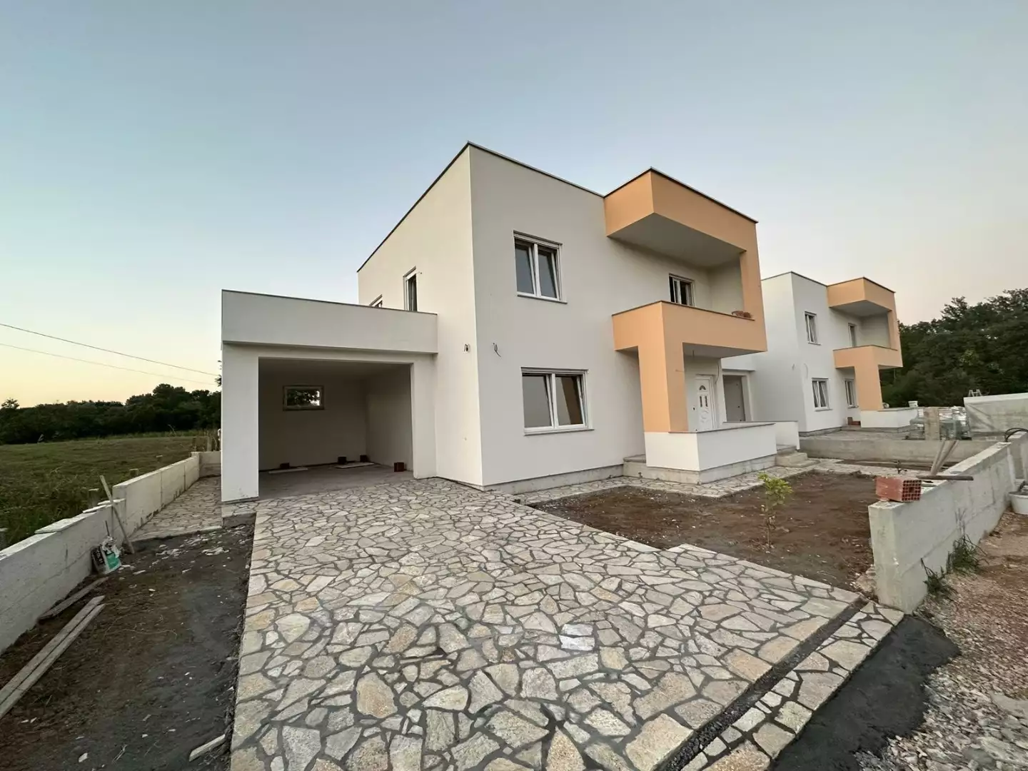 Дом 120м² в Черногории, Улцинь. Стоимостью 180000€ аренда фото-5