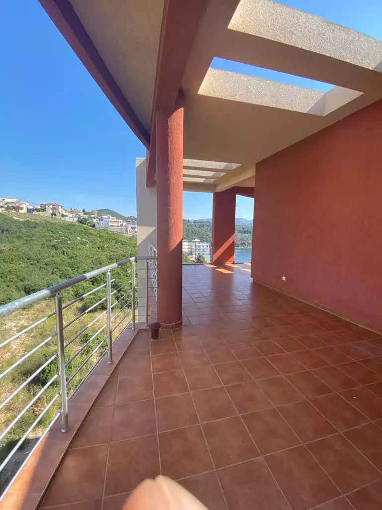 Квартира 227м² в Черногории, Добра Вода. Стоимостью 550000€ аренда фото-14