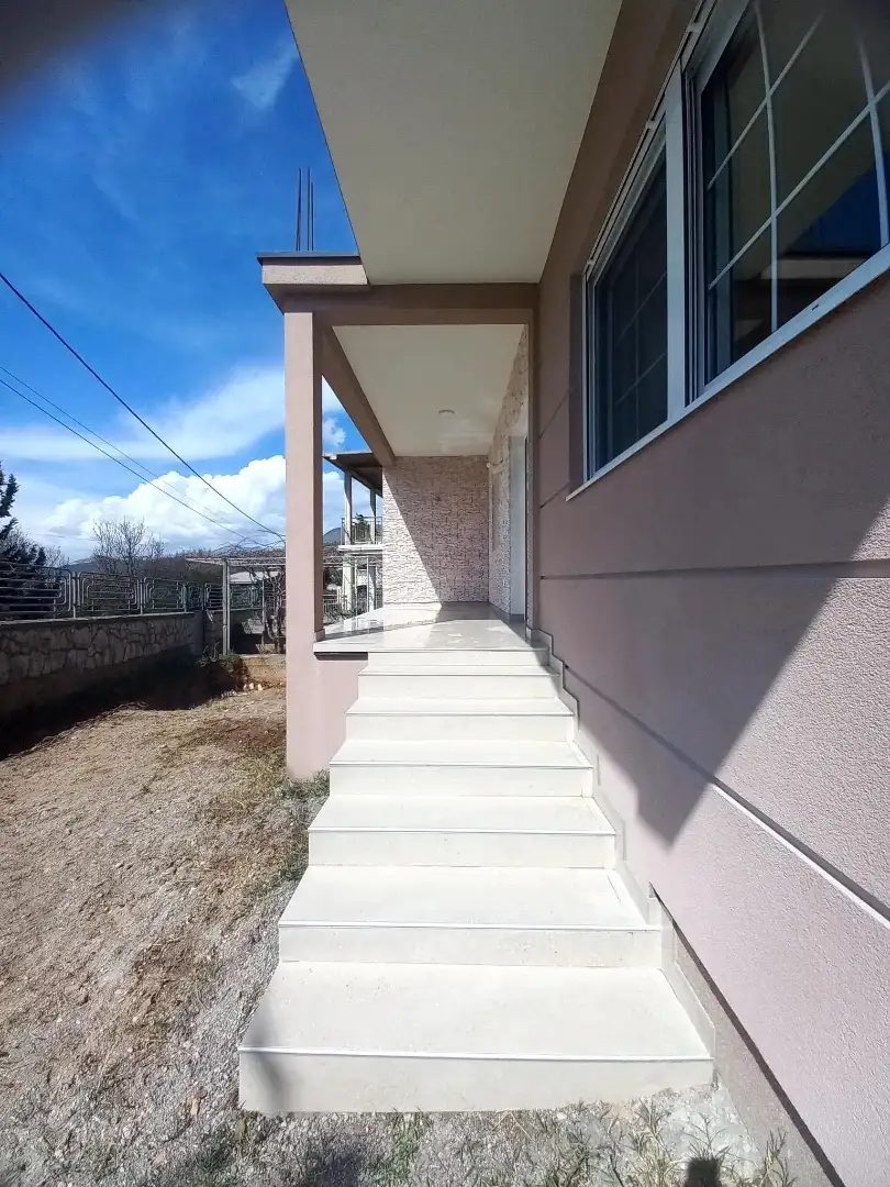 Дом 88м² в Черногории, Добра Вода. Стоимостью 160000€ аренда фото-2