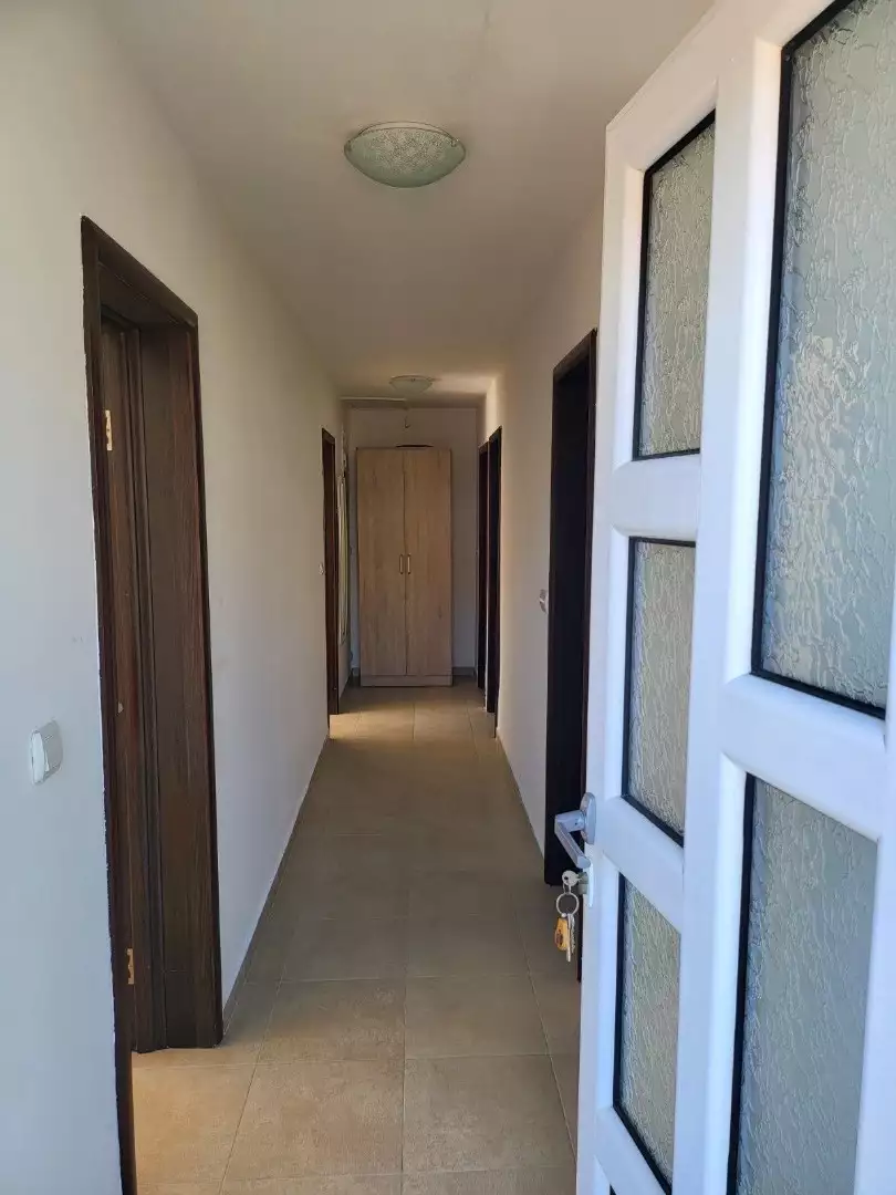 Отель, гостиница 188м² в Черногории, Утеха. Стоимостью 210000€ аренда фото-15