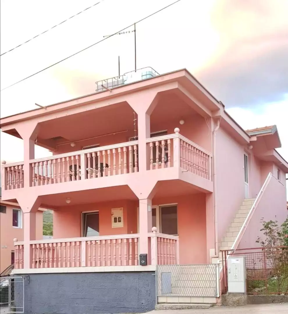 Дом 111м² в Черногории, Добра Вода. Стоимостью 170000€ аренда фото-1