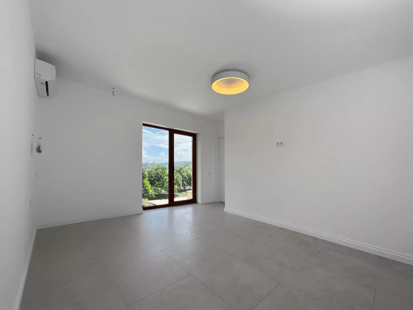 Квартира 36м² в Черногории, Каменари. Стоимостью 145000€ аренда фото-22