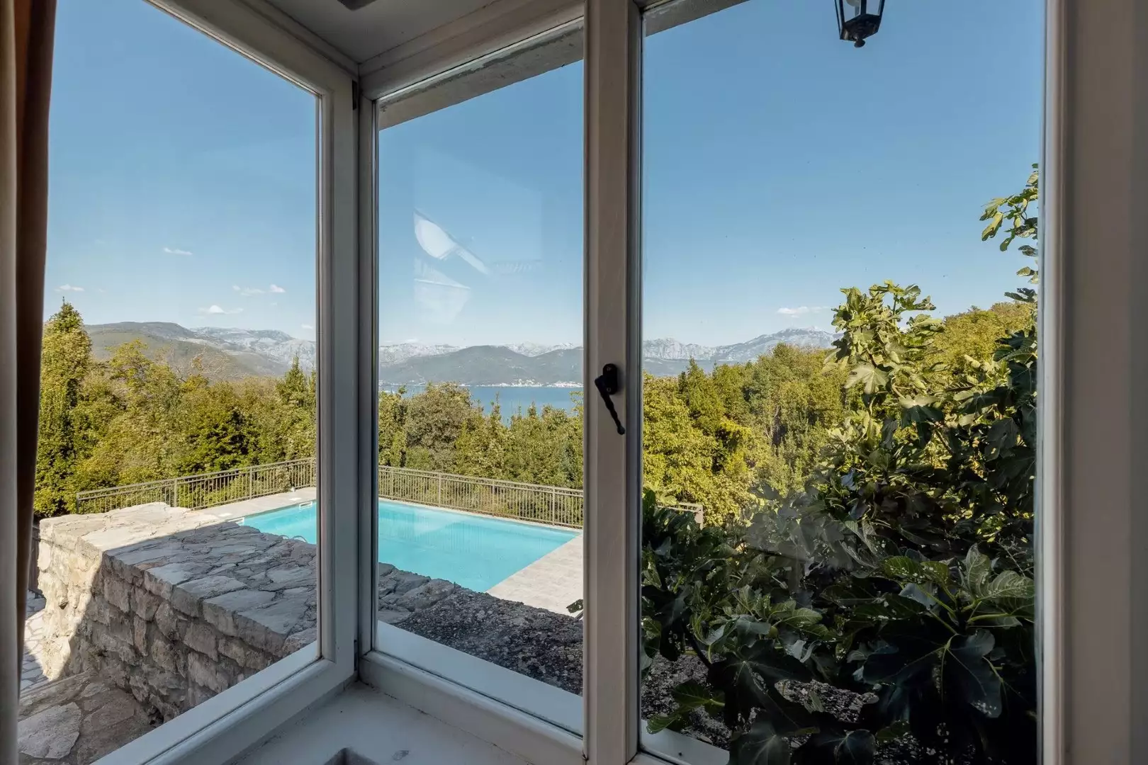Вилла 176м² в Черногории, Кримовица. Стоимостью 595000€ аренда фото-17