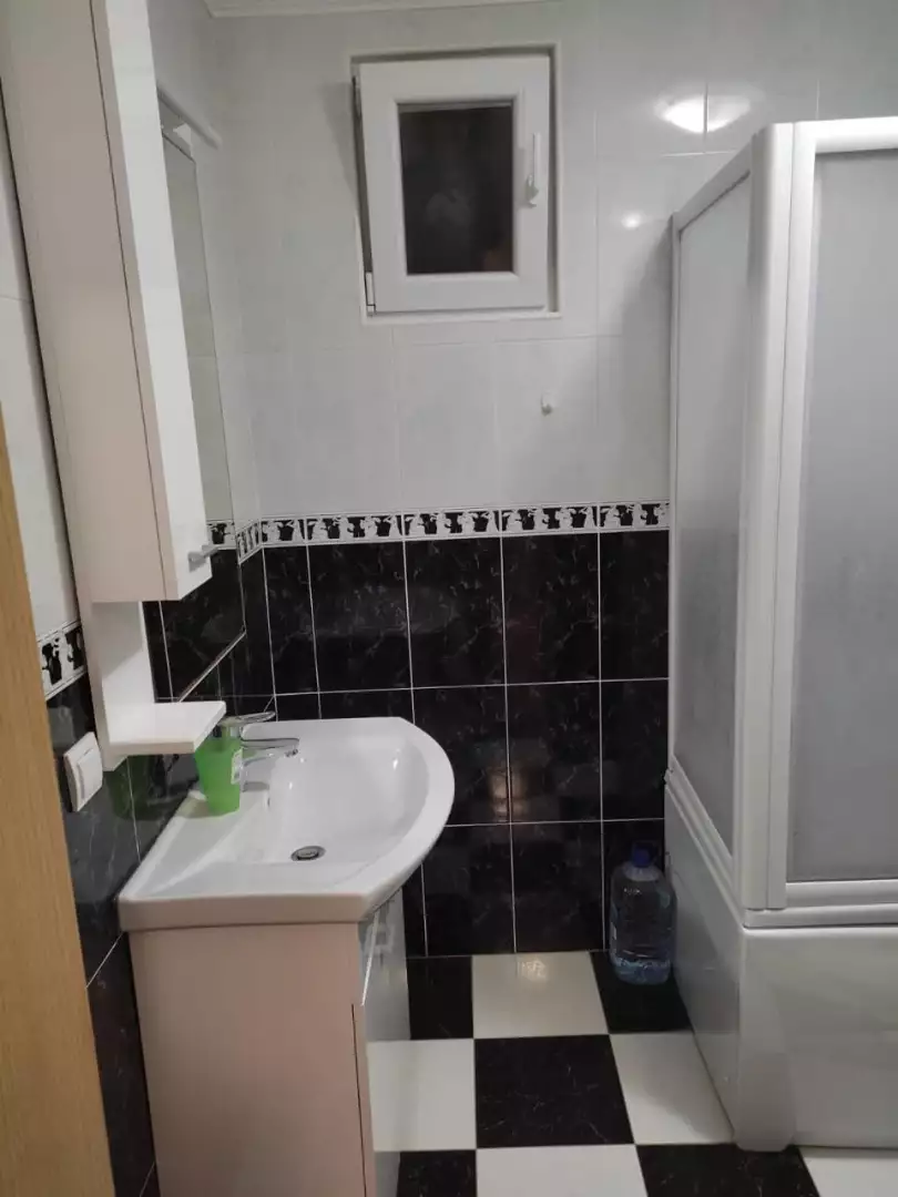 Квартира 81м² в Черногории, Добра Вода. Стоимостью 105000€ аренда фото-13