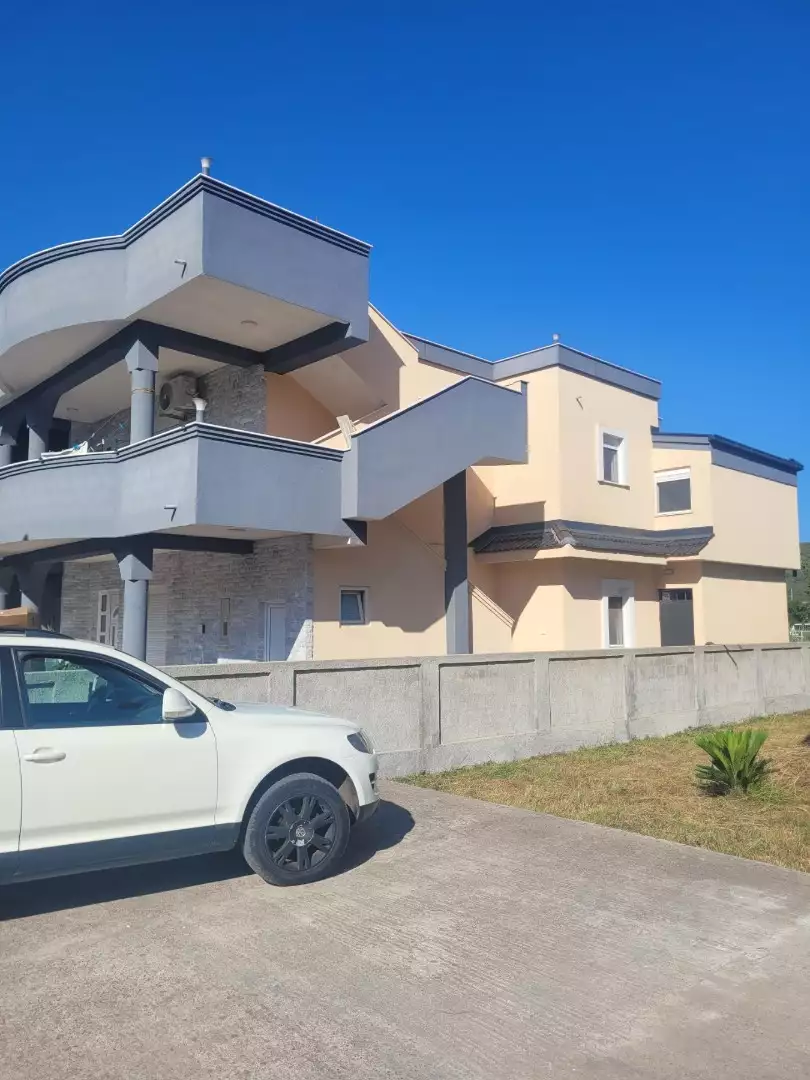 Дом 300м² в Черногории, Бар. Стоимостью 350000€ аренда фото-1