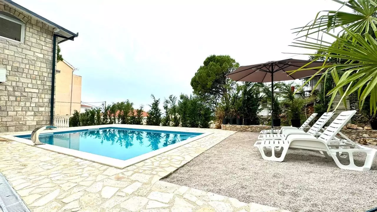 Дом 320м² в Черногории, Бар. Стоимостью 390000€ аренда фото-2