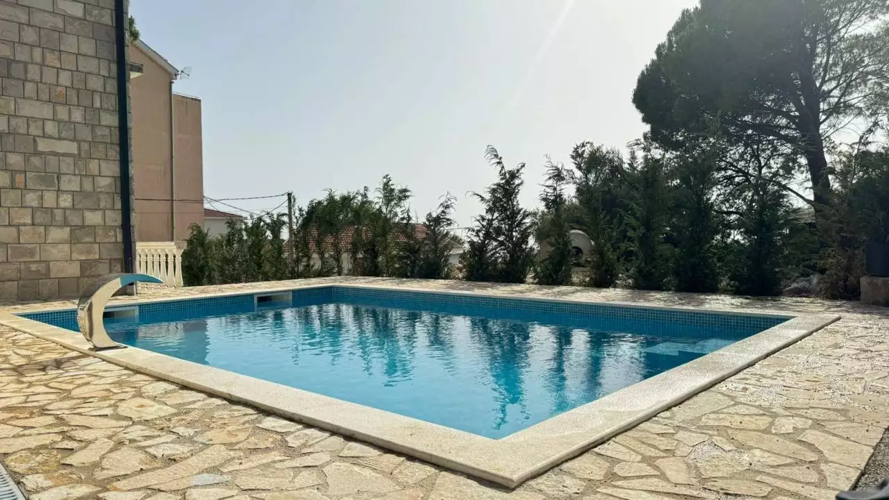 Дом 320м² в Черногории, Бар. Стоимостью 390000€ аренда фото-23