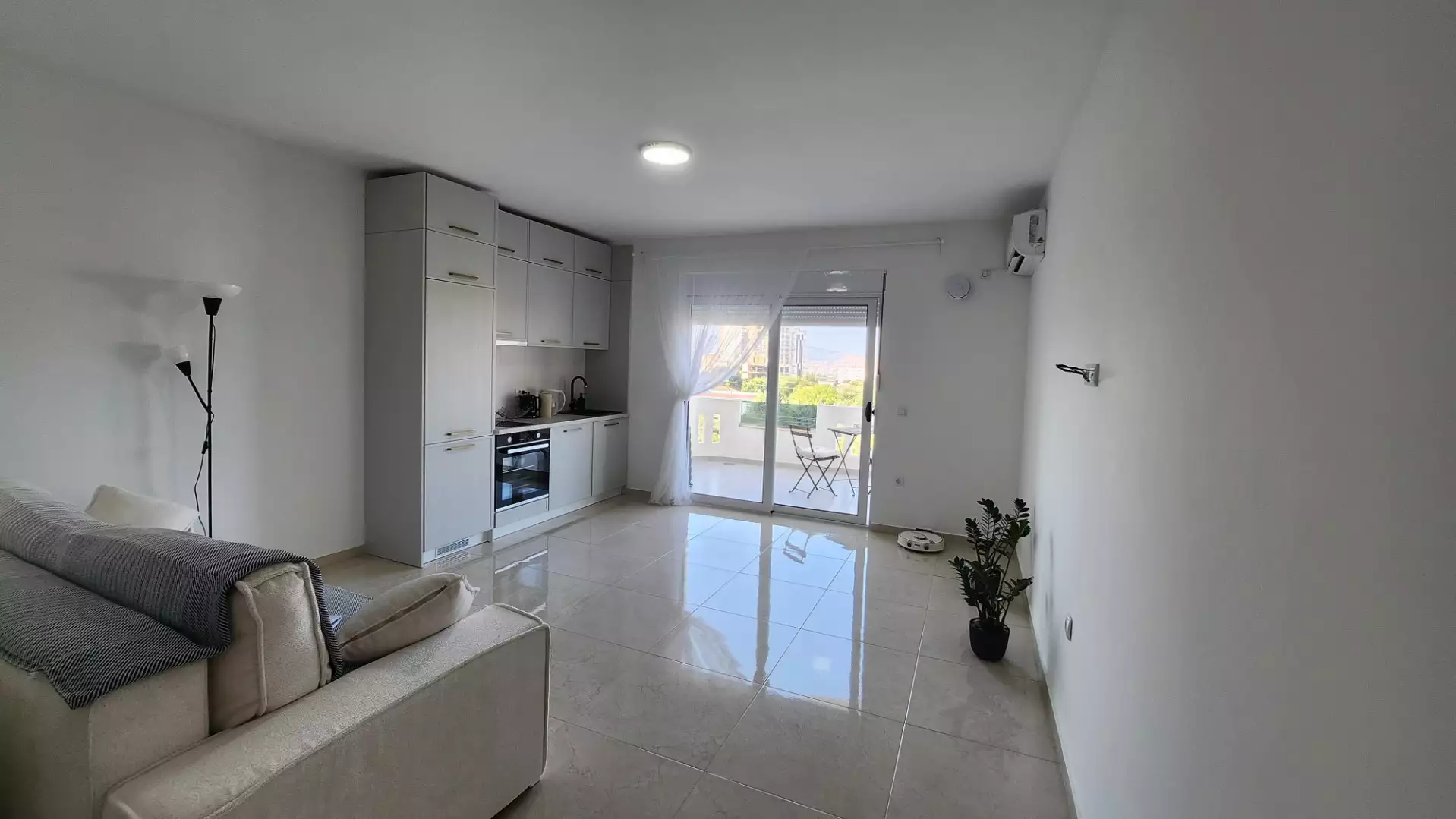 Квартира 55м² в Черногории, Бар. Стоимостью 125000€ аренда фото-1