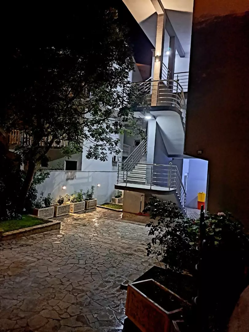 Отель, гостиница 375м² в Черногории, Сутоморе. Стоимостью 800000€ аренда фото-2