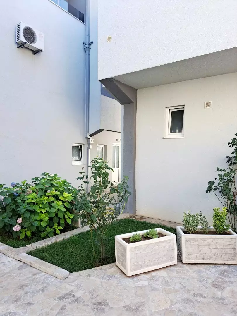 Отель, гостиница 375м² в Черногории, Сутоморе. Стоимостью 800000€ аренда фото-6