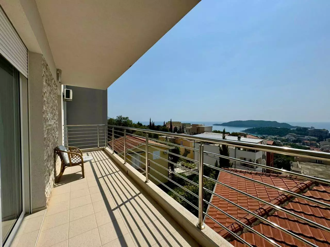 Квартира 98м² в Черногории, Бечичи. Стоимостью 285000€ аренда фото-1