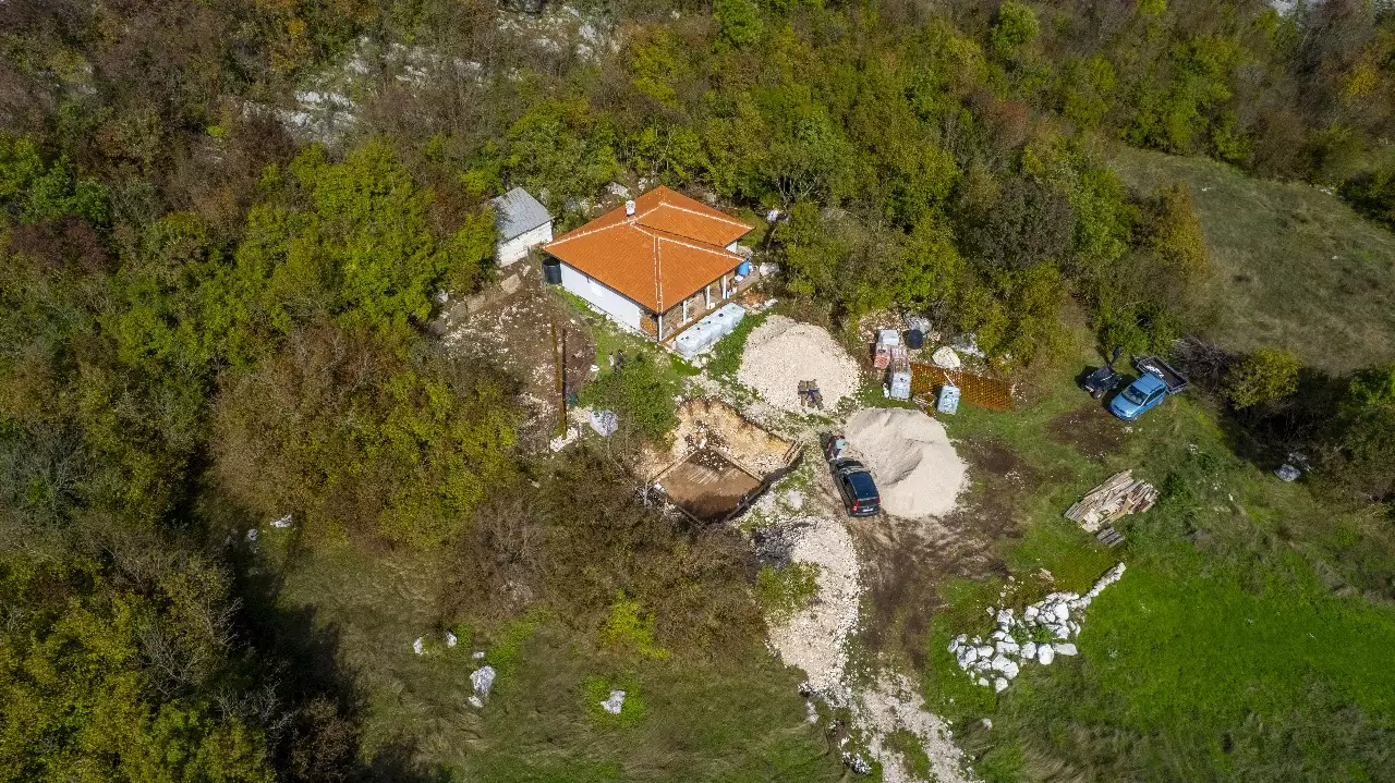 Дом 60м² в Черногории, Рисан. Стоимостью 75000€ аренда фото-5