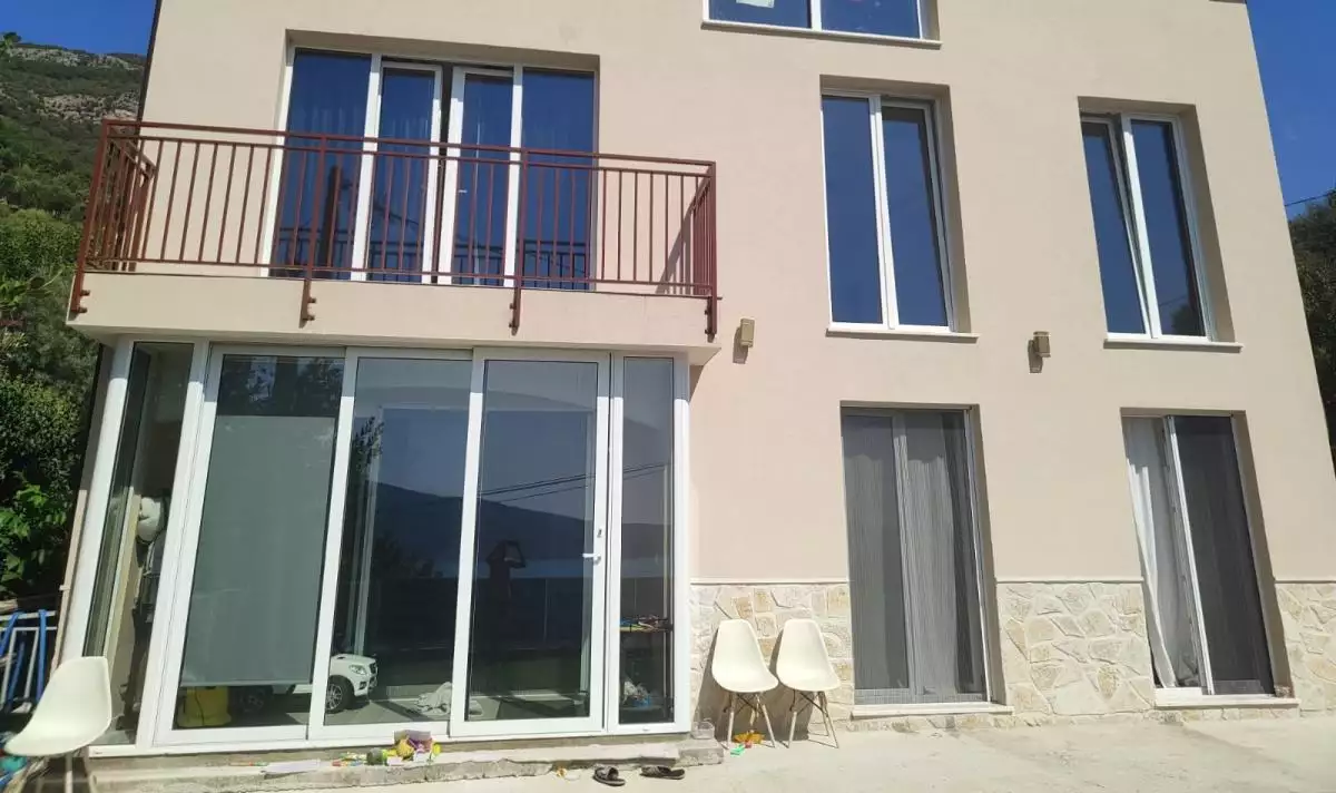 Дом 300м² в Черногории, Баошичи. Стоимостью 740000€ аренда фото-1