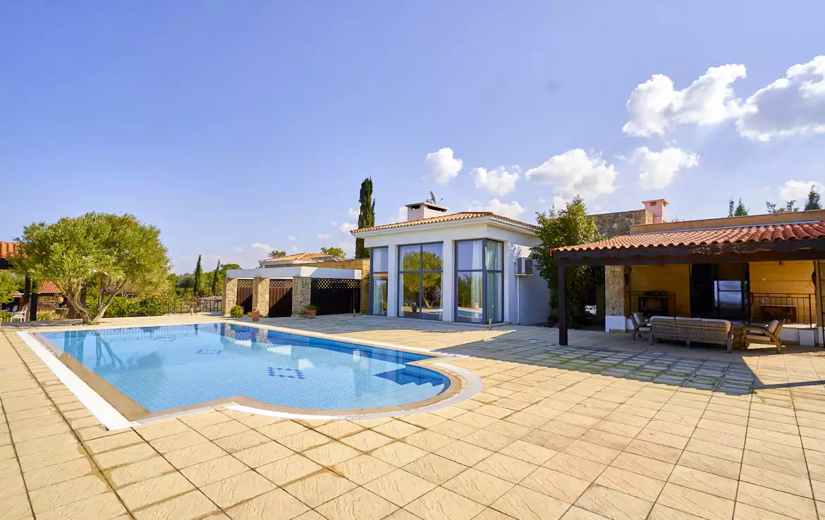 Вилла 297м² в Кипре, Эсентепе. Стоимостью 1111500€ аренда фото-4