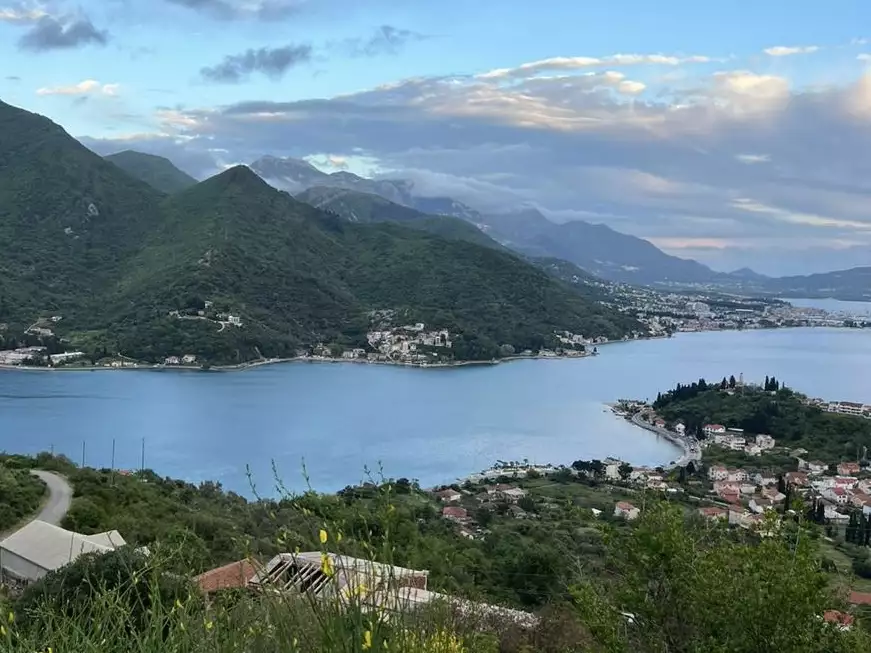 Земельный участок 1м² в Черногории, Каменари. Стоимостью 44000€ аренда фото-7