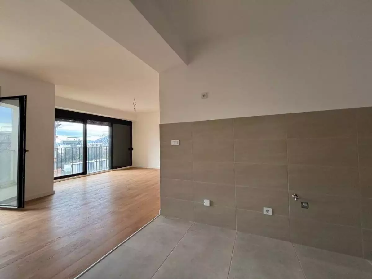 Квартира 56м² в Черногории, Тиват. Стоимостью 230000€ аренда фото-4