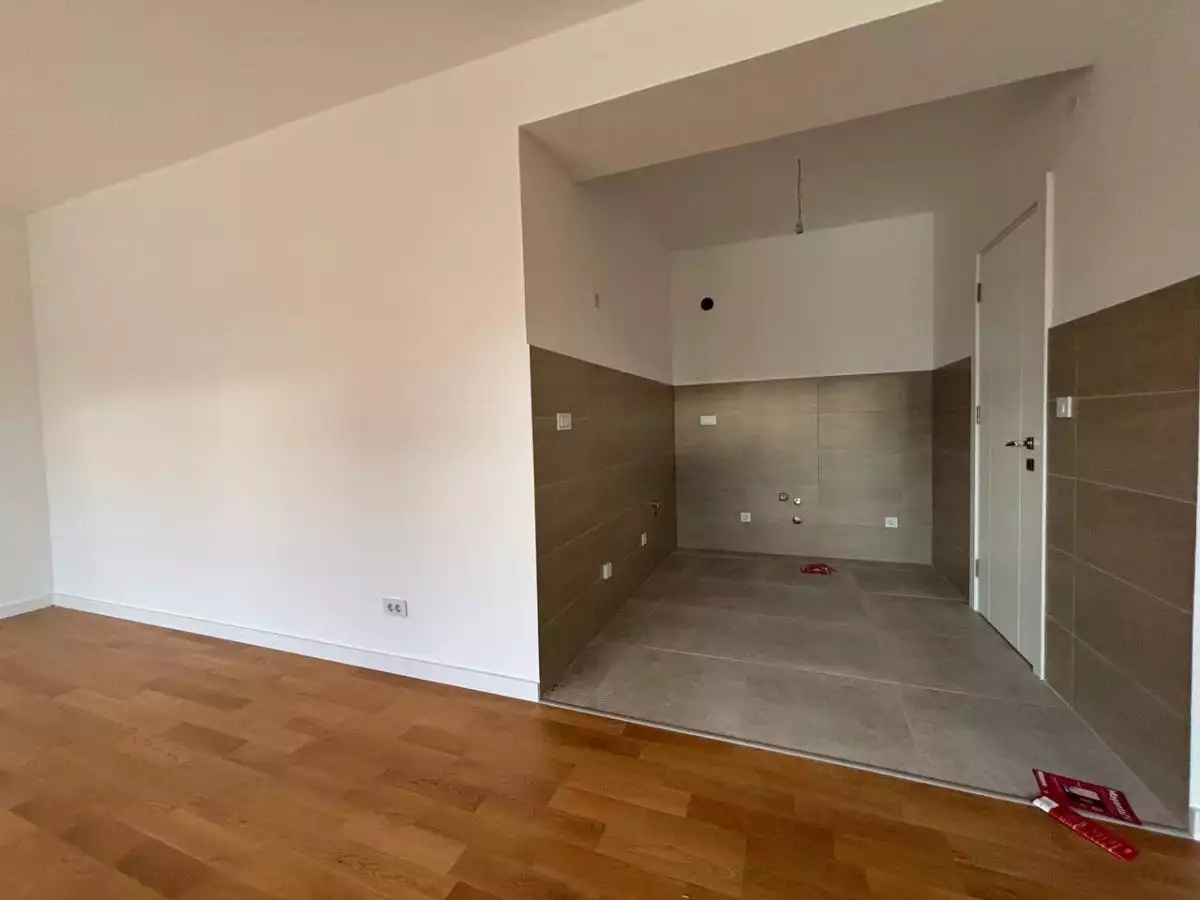 Квартира 56м² в Черногории, Тиват. Стоимостью 230000€ аренда фото-7