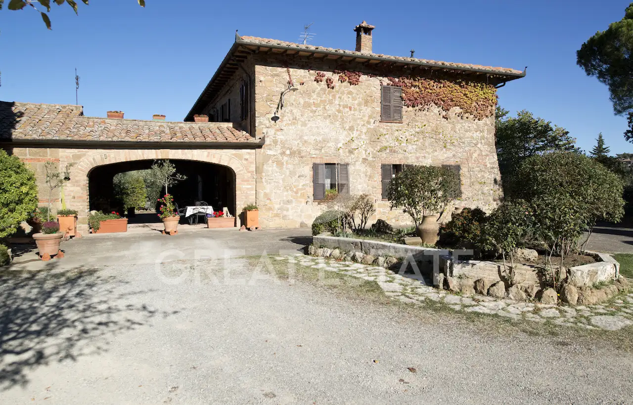 Дом 868м² в Италии, Сиена. Стоимостью 1800000€ аренда фото-7