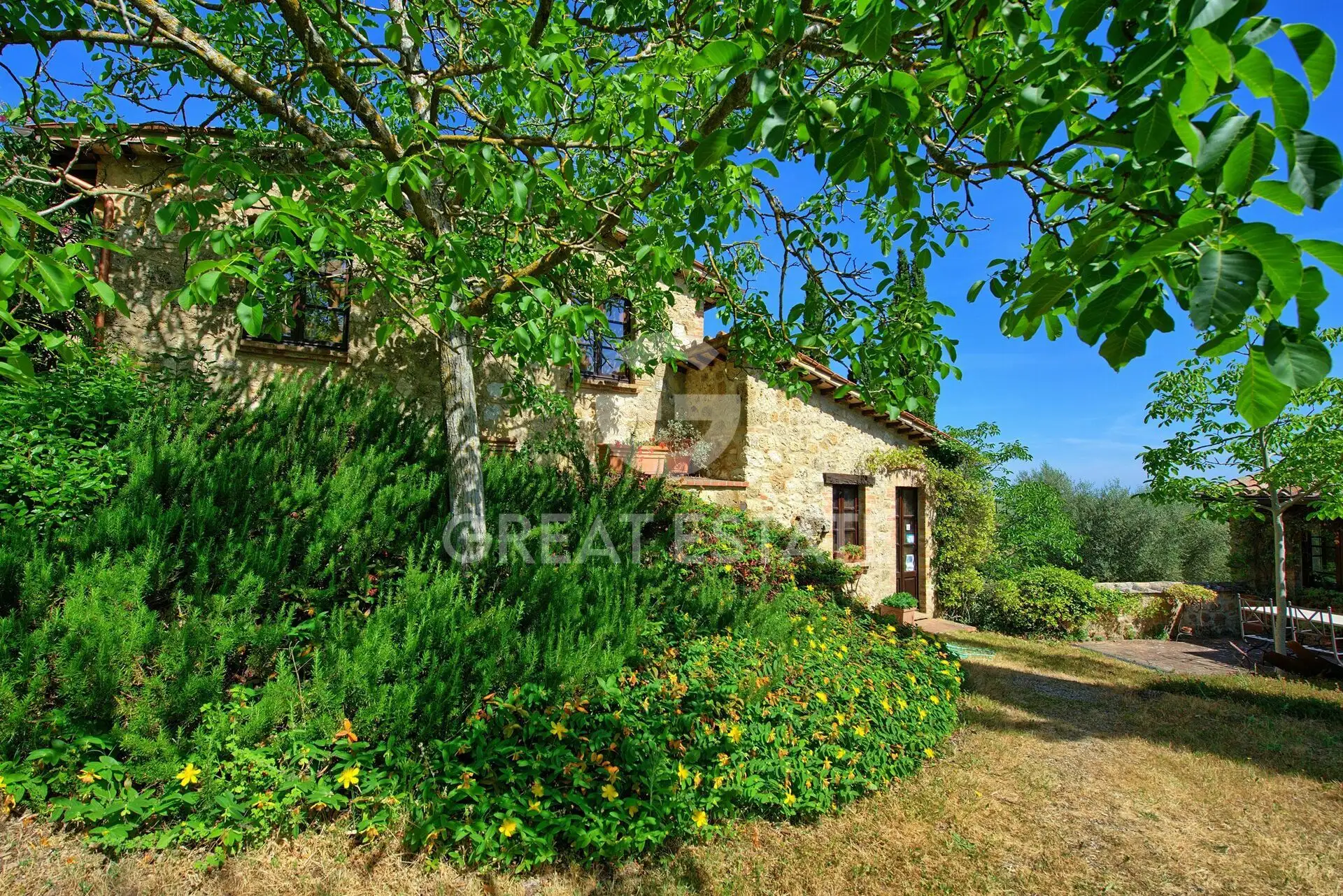 Дом 536м² в Италии, Сиена. Стоимостью 2100000€ аренда фото-10