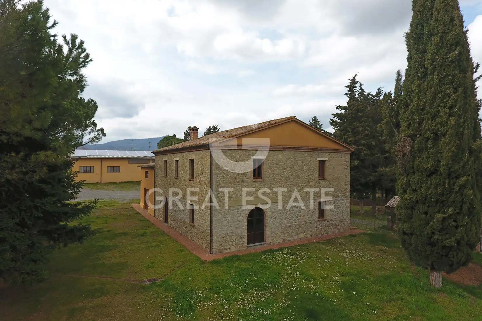 Дача 567м² в Италии, Сиена. Стоимостью 2550000€ аренда фото-6