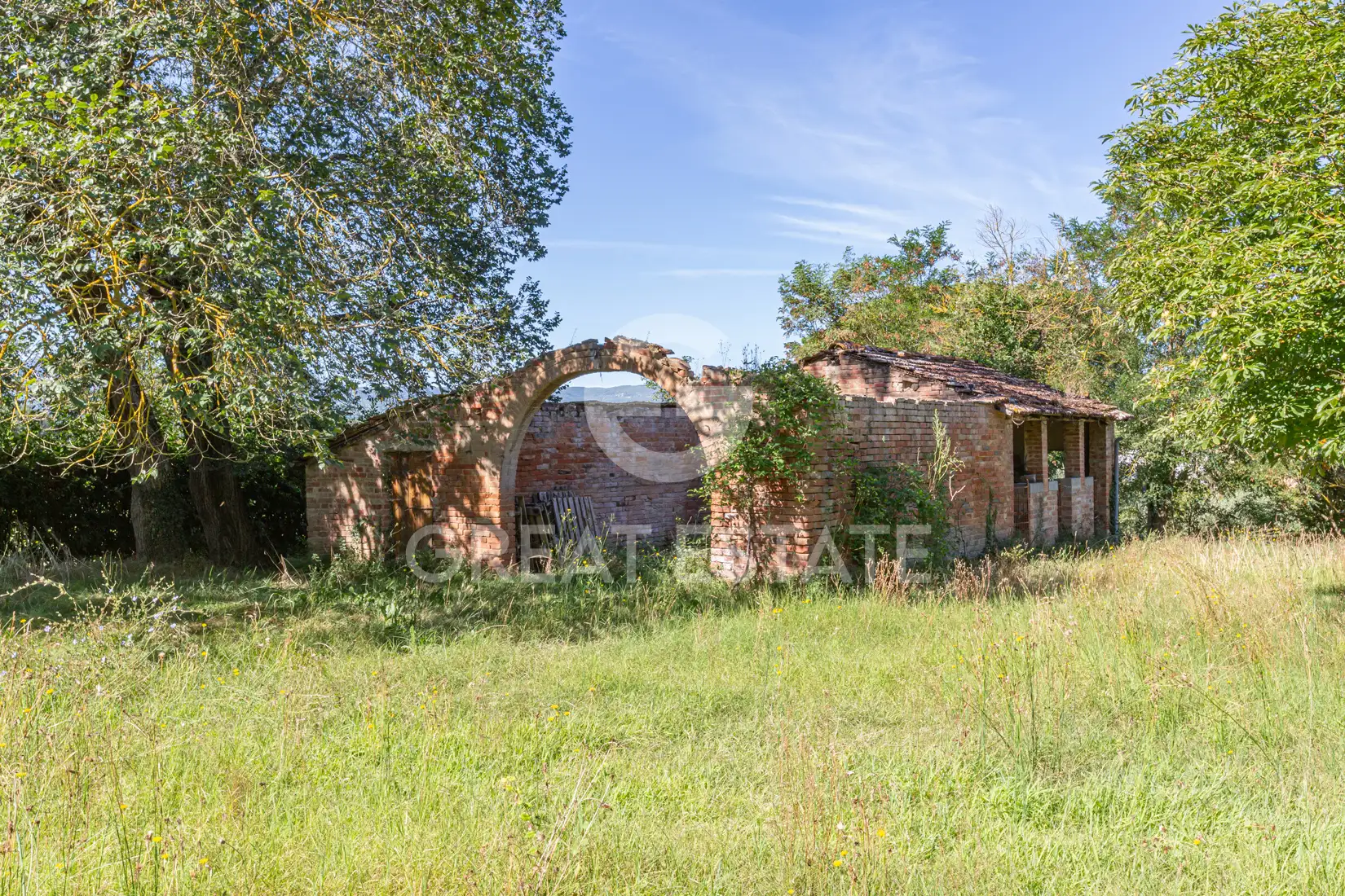 Дом 1272м² в Италии, Сиена. Стоимостью 1290000€ аренда фото-15