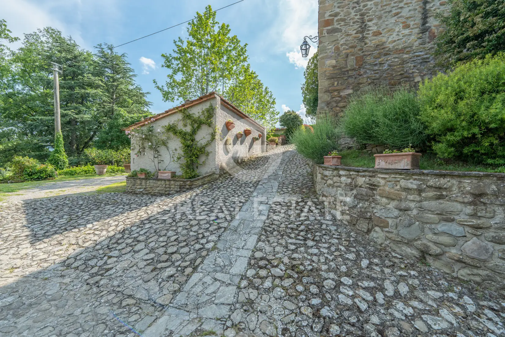 Дом 636м² в Италии, Ареццо. Стоимостью 1670000€ аренда фото-9