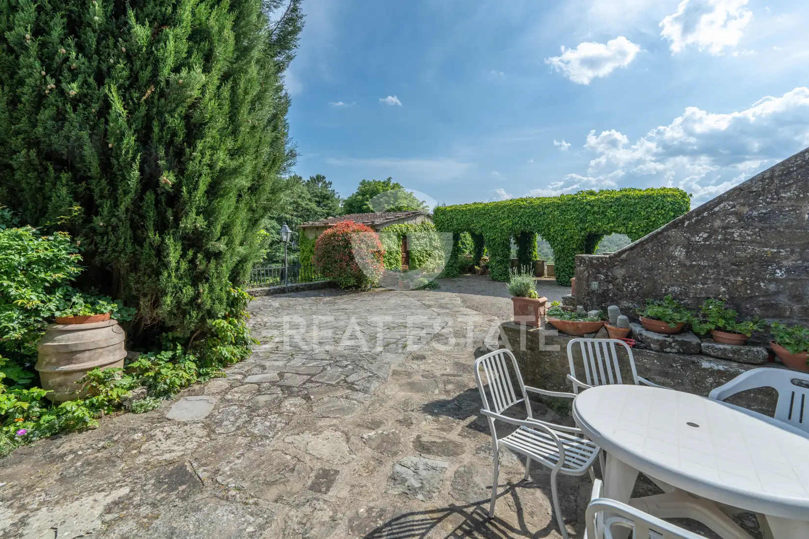 Дом 636м² в Италии, Ареццо. Стоимостью 1670000€ аренда фото-15