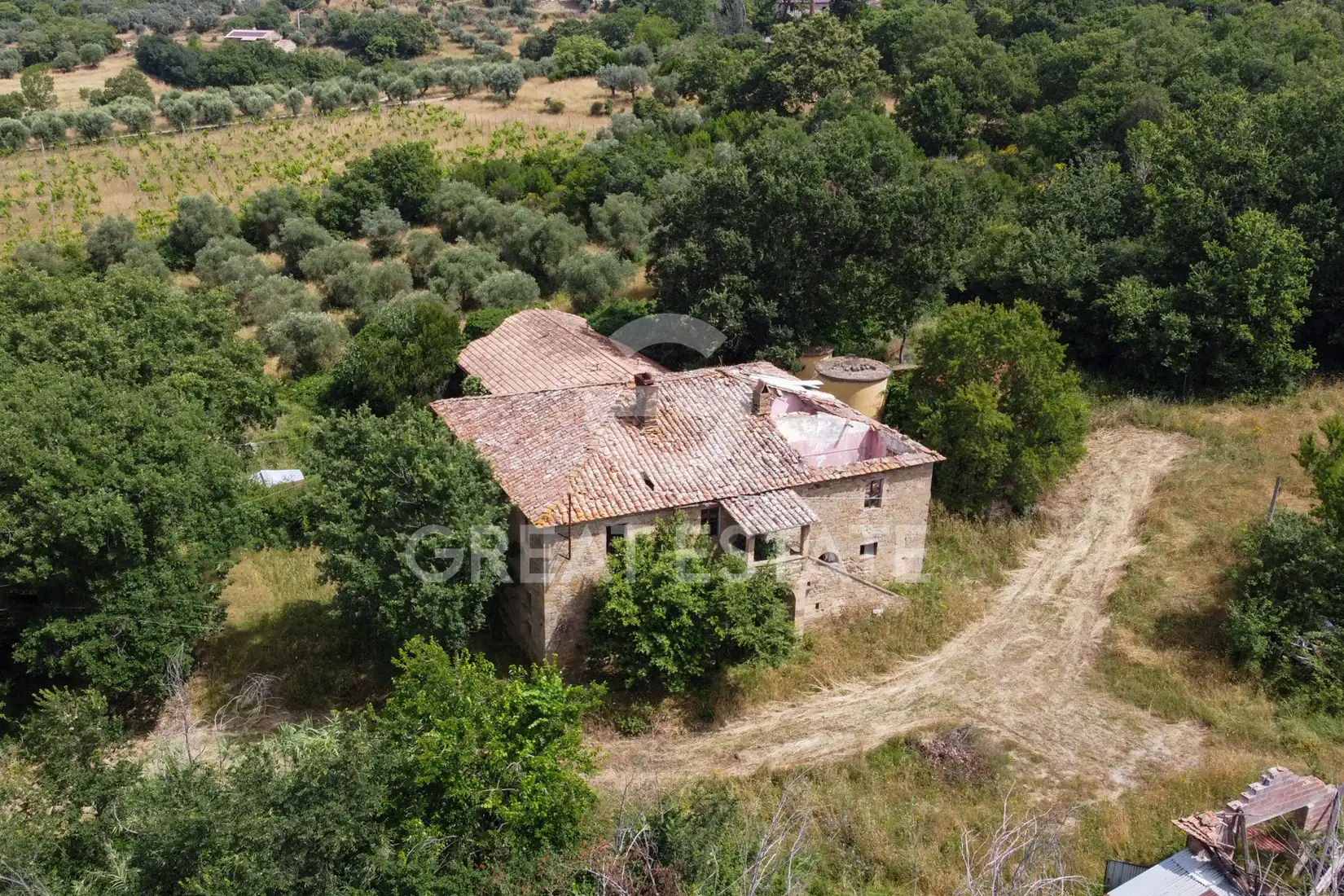 Дом 2081м² в Италии, Перуджа. Стоимостью 700000€ аренда фото-4