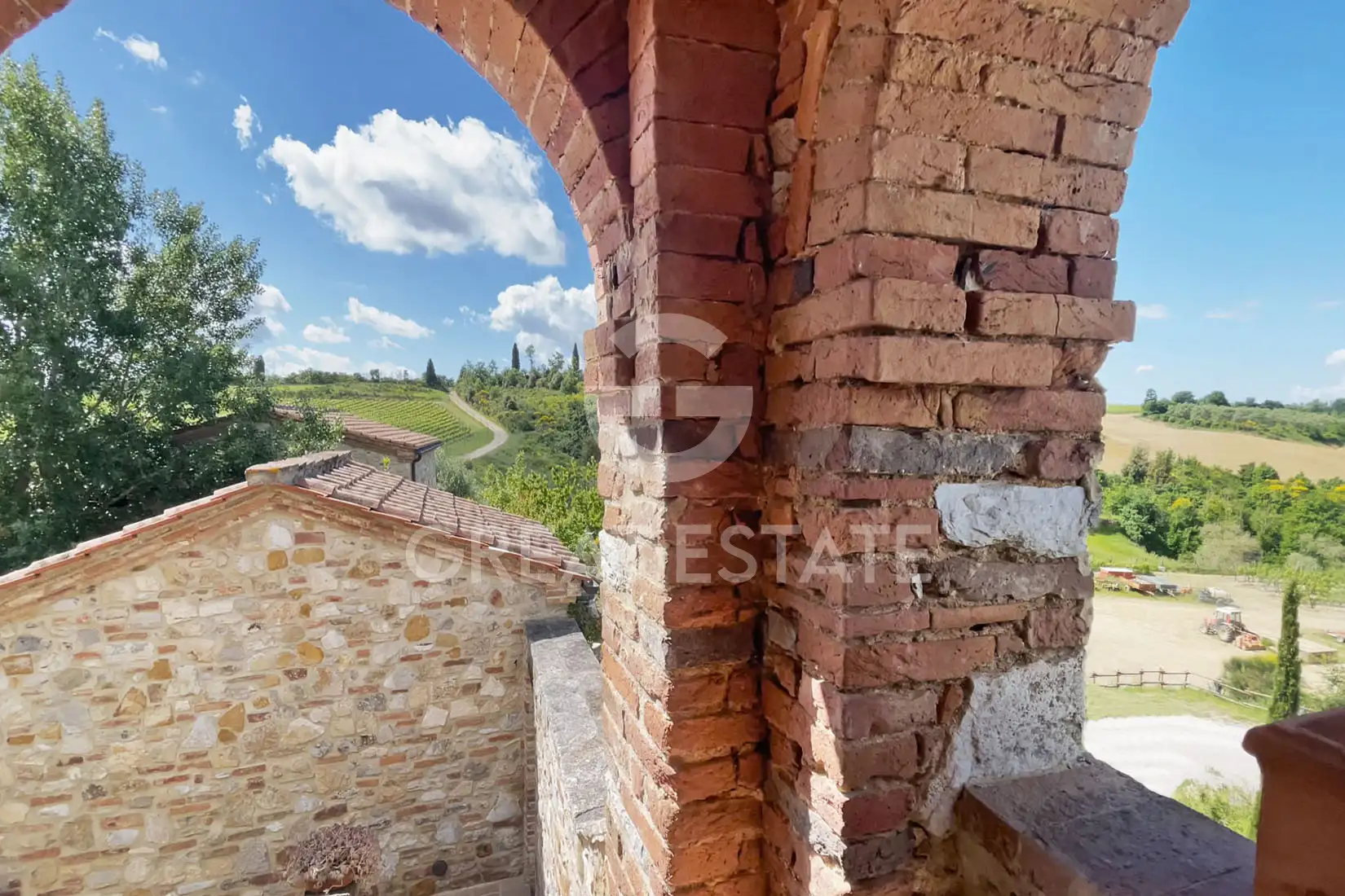 Дом 876м² в Италии, Сиена. Стоимостью 2500000€ аренда фото-12